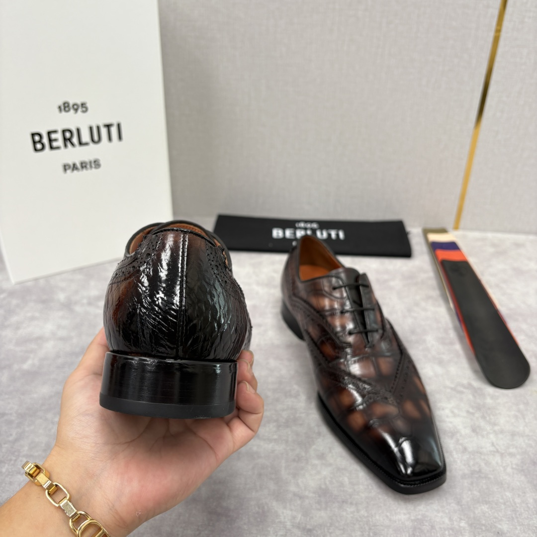 💋💍Berlut* 布鲁提 新款男士手工擦色正装皮鞋上新🆕 鳄鱼纹布洛克鞋的匠心美学 奢华与匠心的完美融