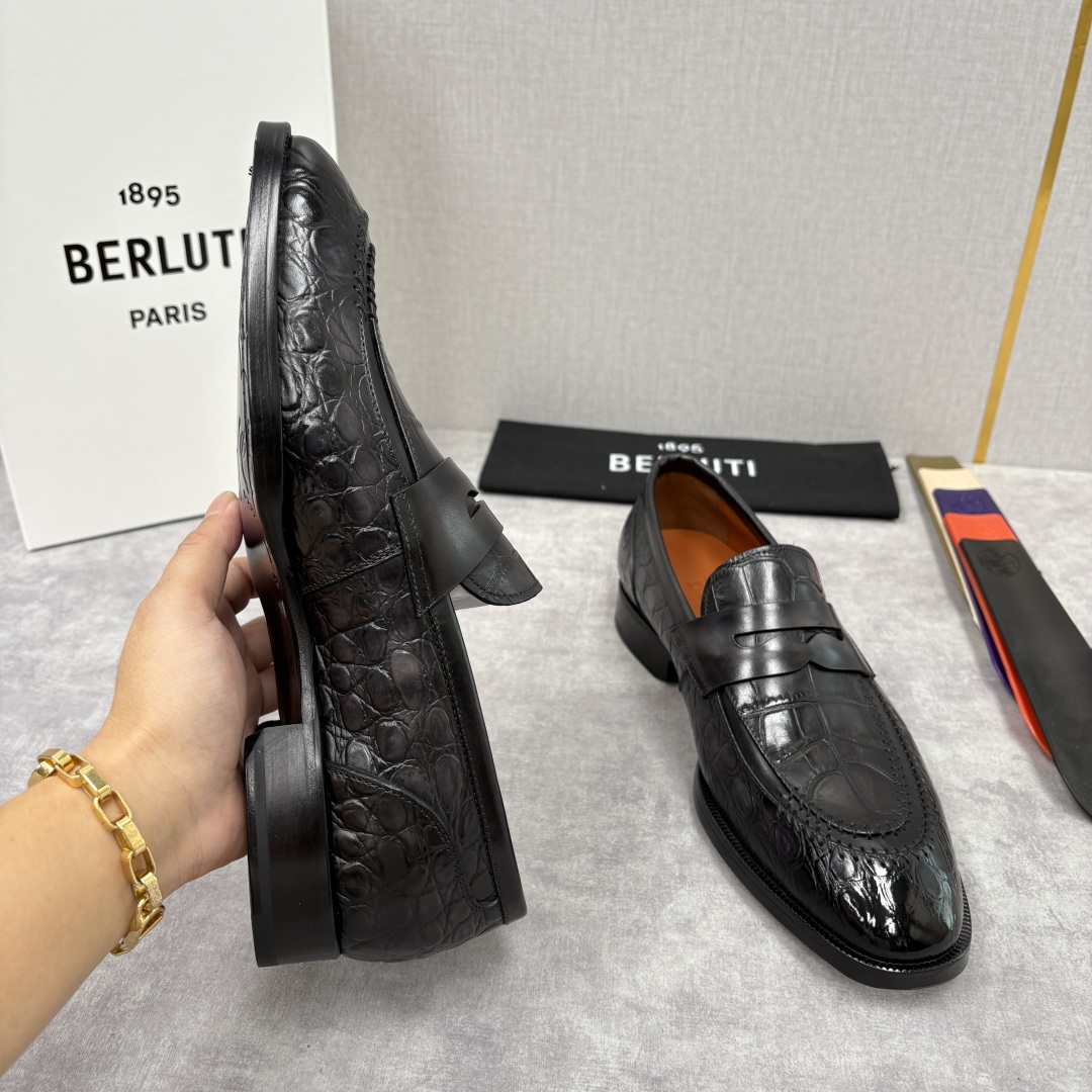 💋💍Berlut* 布鲁提 新款男士手工擦色正装乐福鞋皮鞋上新🆕 百年匠艺的「无鞋带」奢华宣言 鳄鱼纹皮
