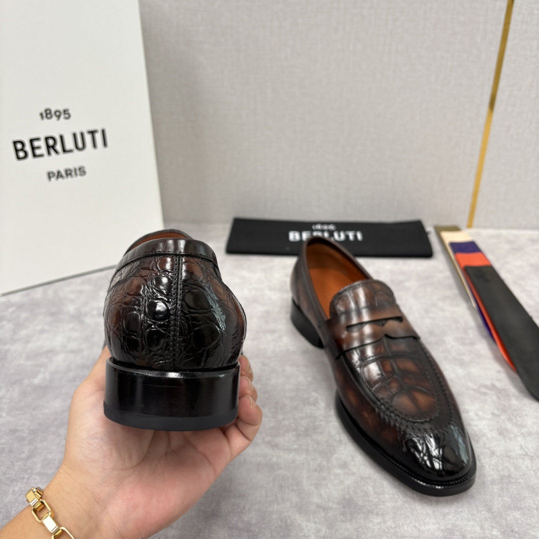 💋💍Berlut* 布鲁提 新款男士手工擦色正装乐福鞋皮鞋上新🆕 百年匠艺的「无鞋带」奢华宣言 鳄鱼纹皮