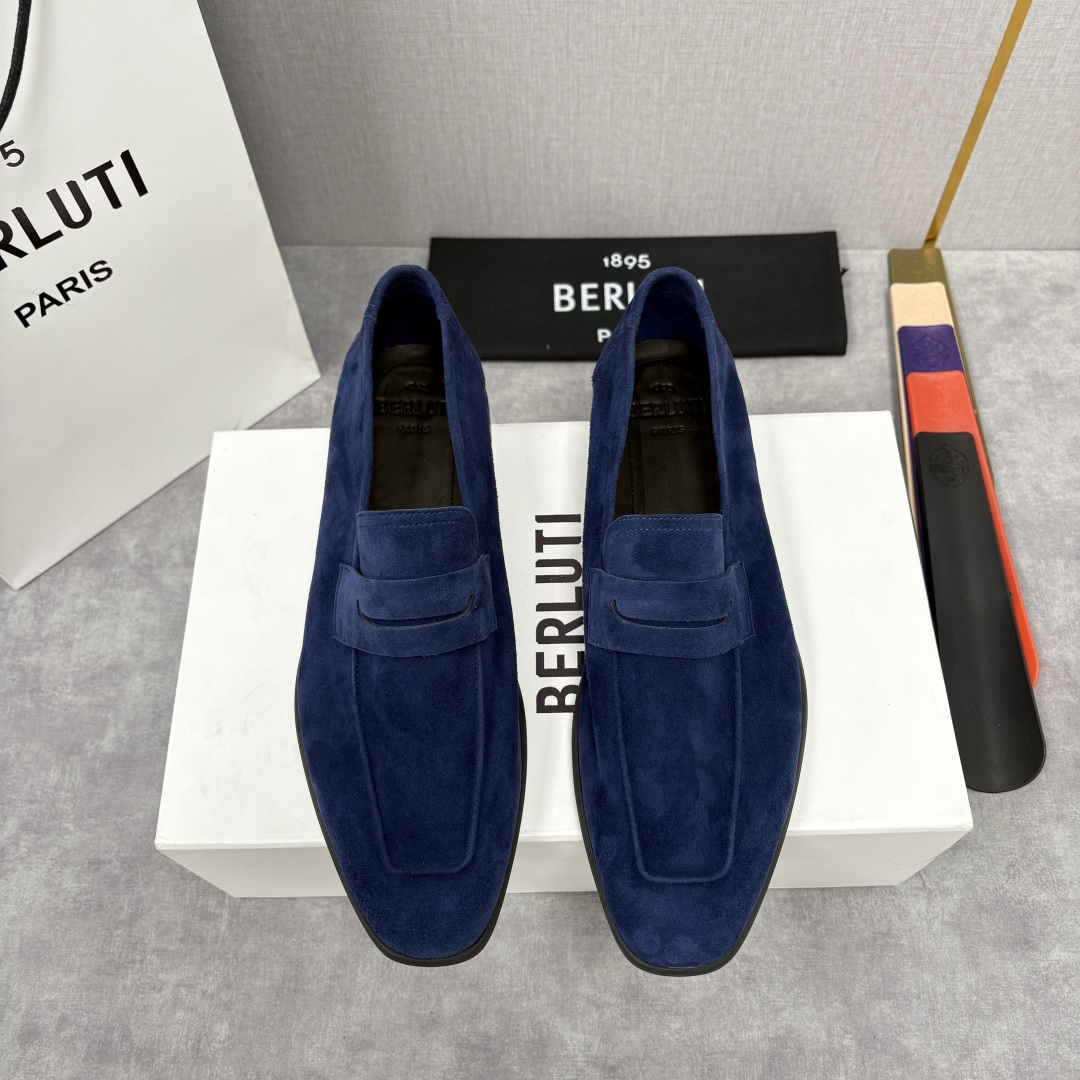 💋💍BERLUT* 布鲁-提 初代Lorenzo反毛牛皮乐福鞋，鞋面采用高级反绒皮打造，细腻的绒毛质感不