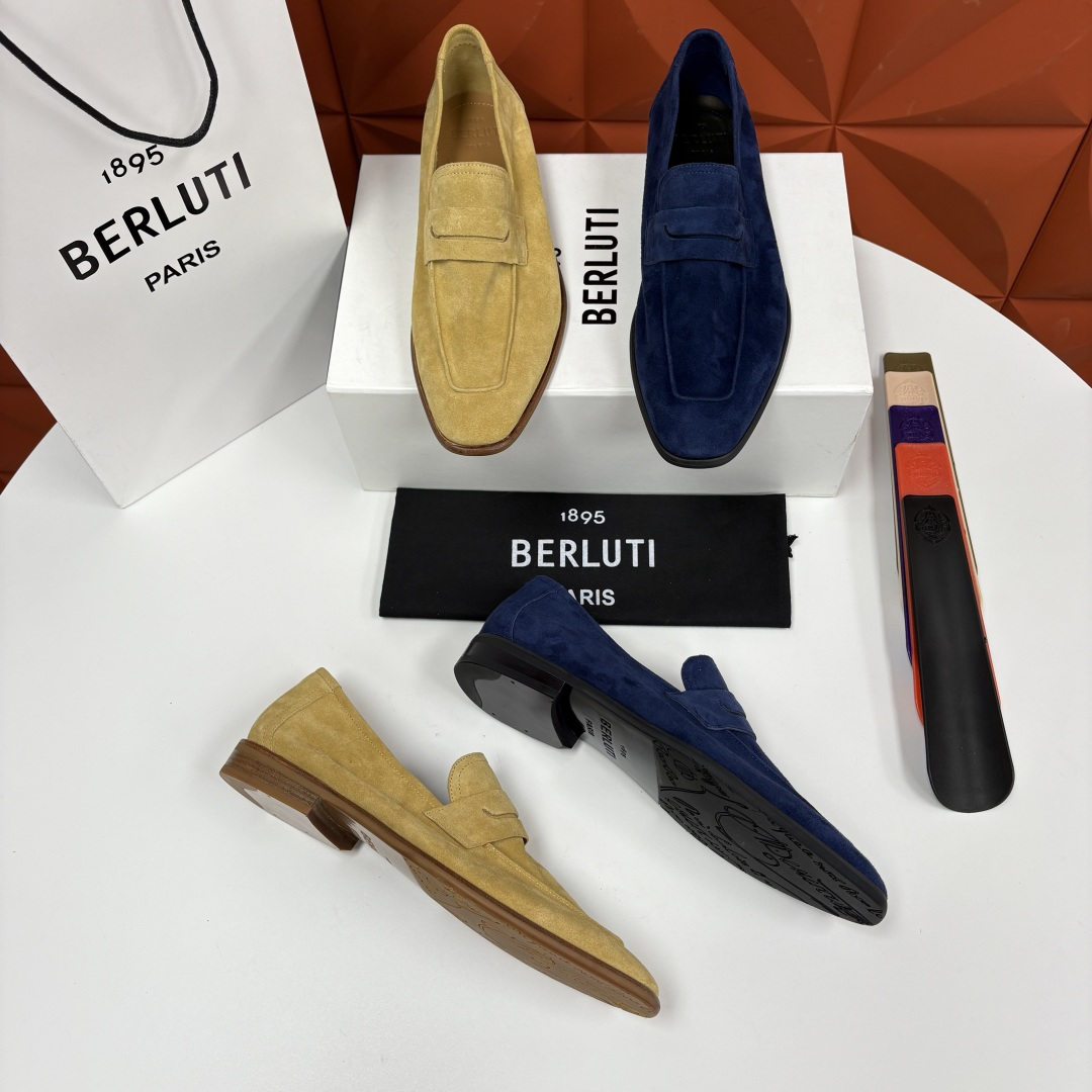 💋💍BERLUT* 布鲁-提 初代Lorenzo反毛牛皮乐福鞋，鞋面采用高级反绒皮打造，细腻的绒毛质感不
