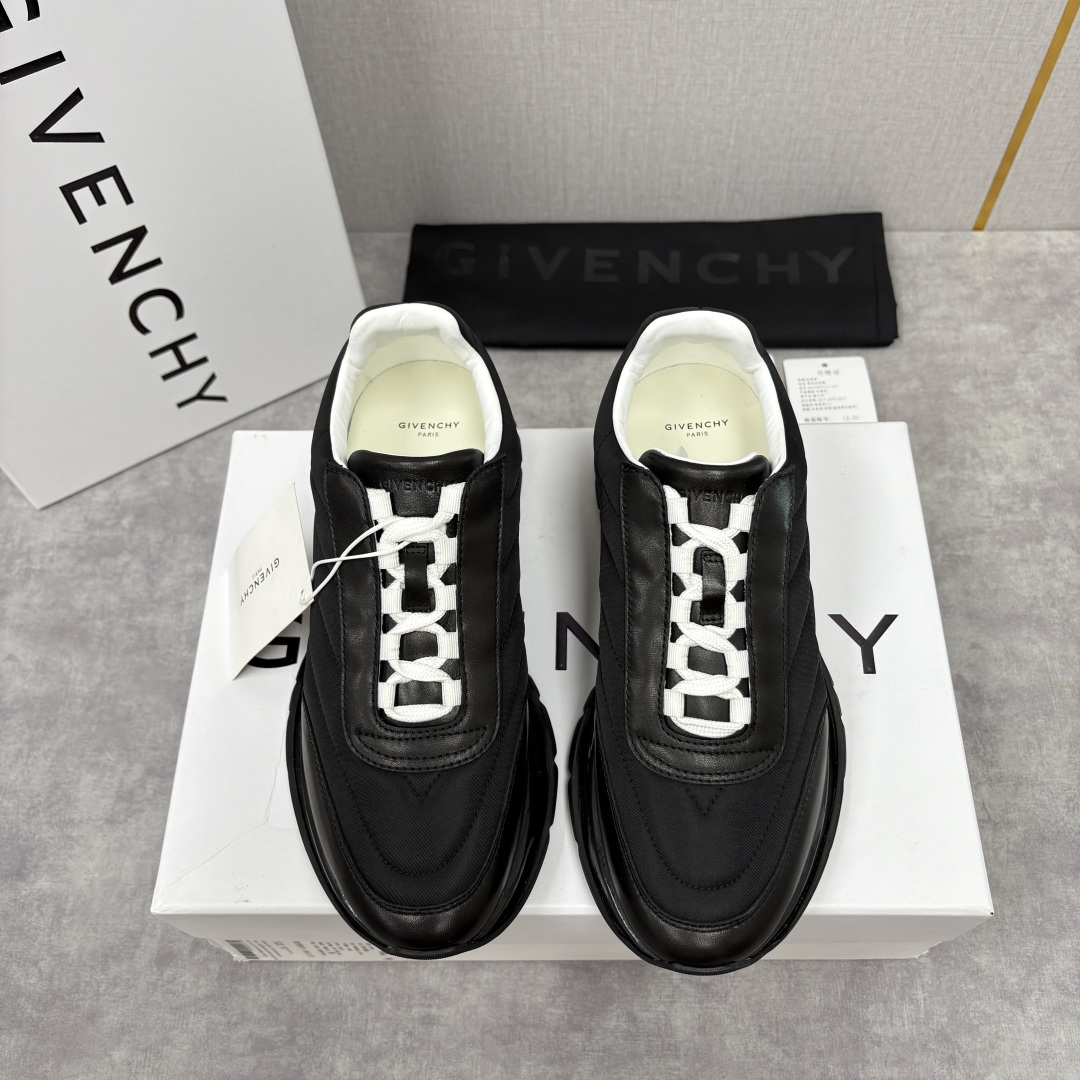 💋💍GVX 新品 Givench* 纪梵～希 Trainers 气垫绗缝运动鞋 鞋面精选优质皮革与哑光织