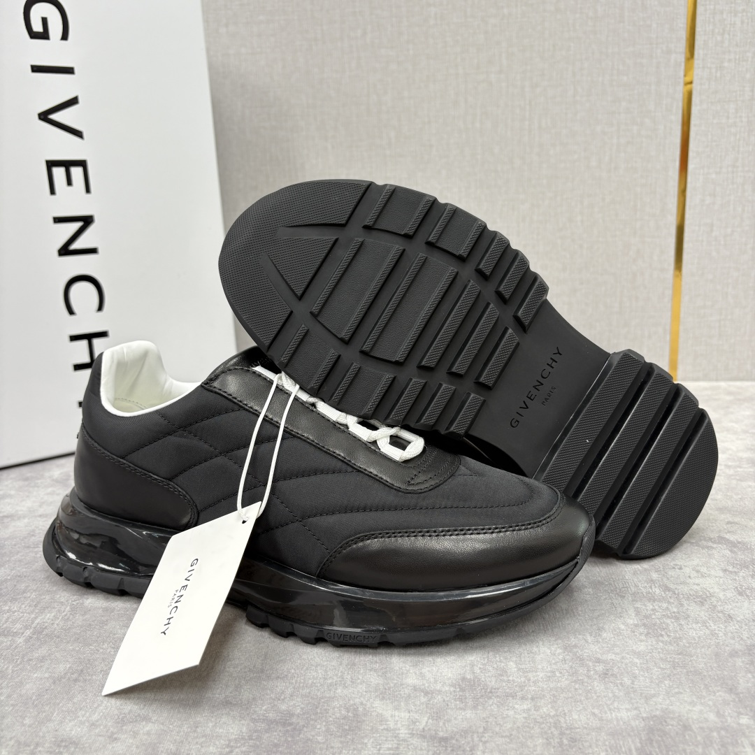💋💍GVX 新品 Givench* 纪梵～希 Trainers 气垫绗缝运动鞋 鞋面精选优质皮革与哑光织