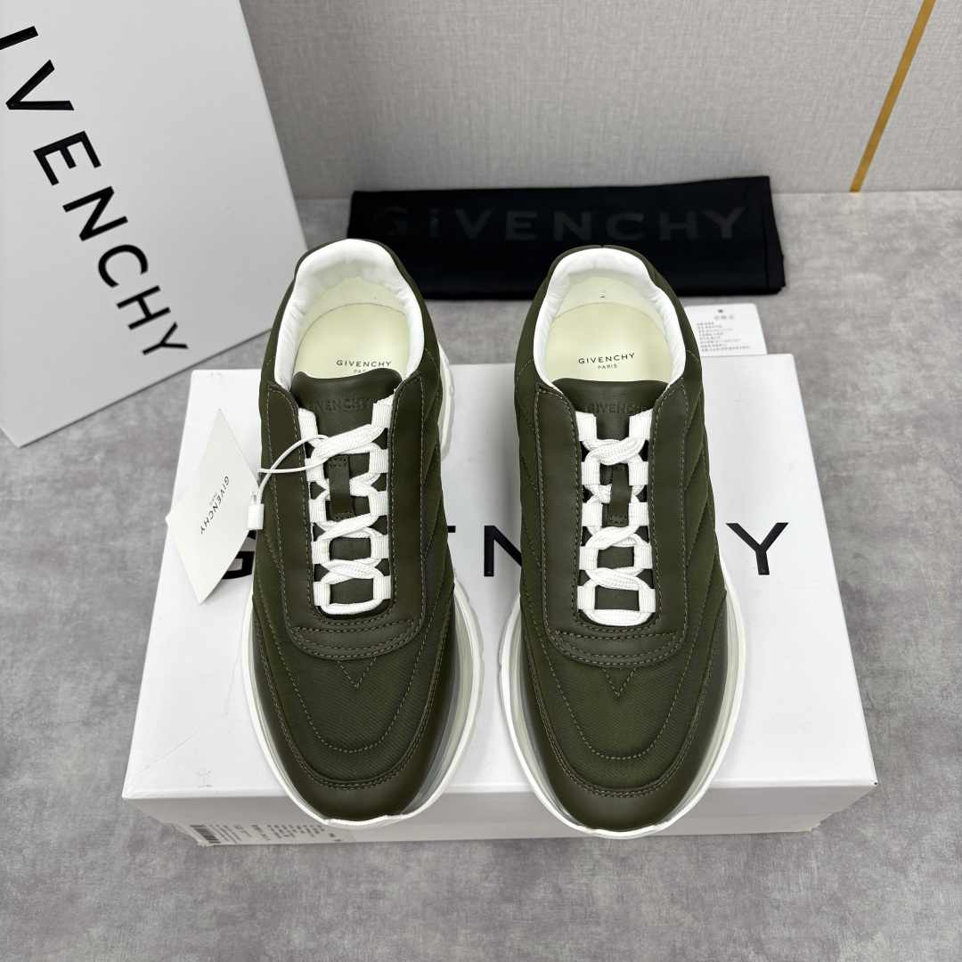 💋💍GVX 新品 Givench* 纪梵～希 Trainers 气垫绗缝运动鞋 鞋面精选优质皮革与哑光织