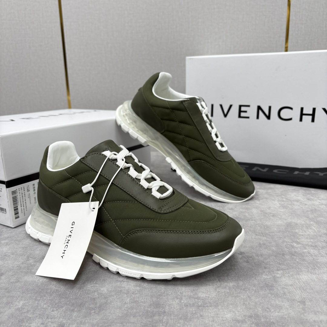 💋💍GVX 新品 Givench* 纪梵～希 Trainers 气垫绗缝运动鞋 鞋面精选优质皮革与哑光织
