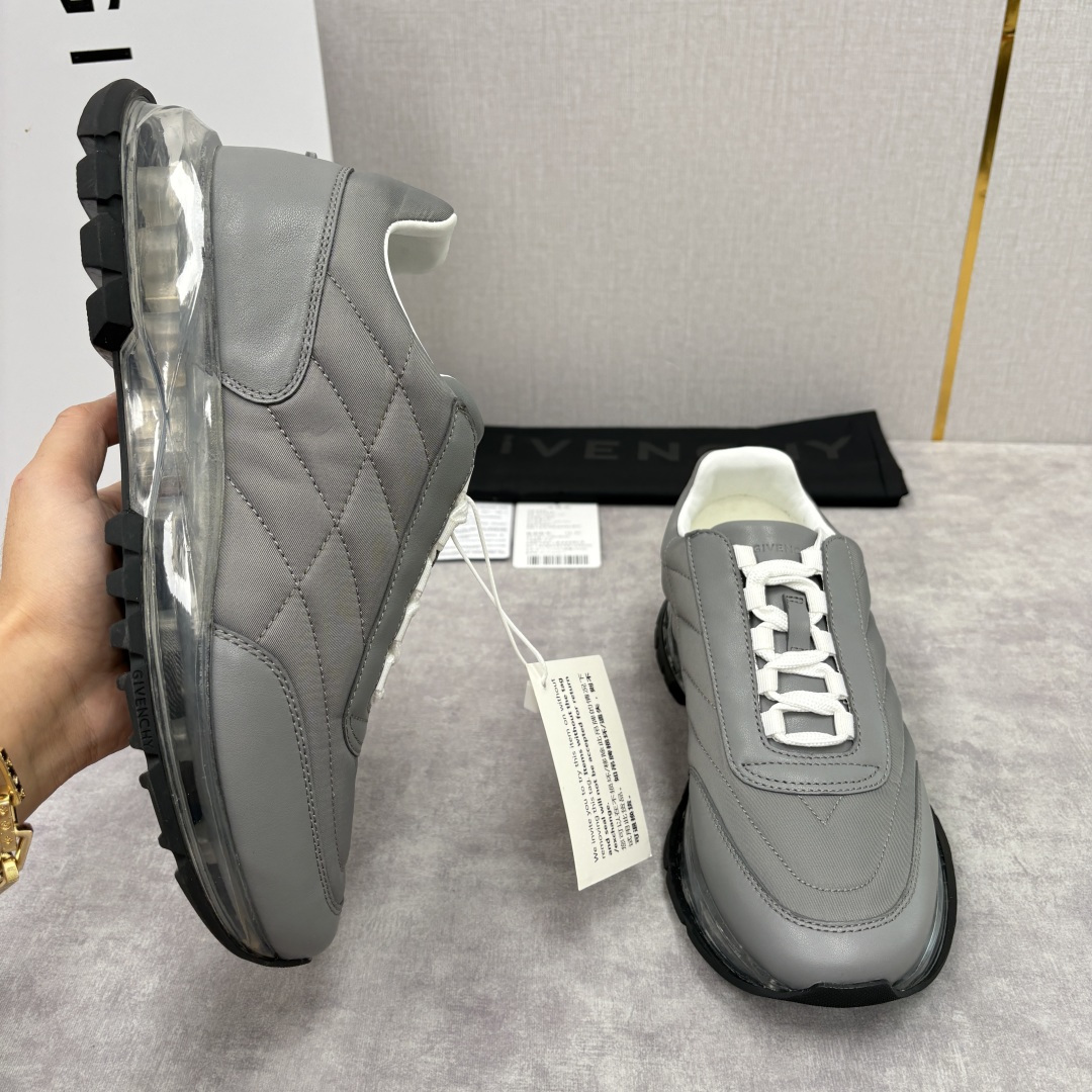 💋💍GVX 新品 Givench* 纪梵～希 Trainers 气垫绗缝运动鞋 鞋面精选优质皮革与哑光织