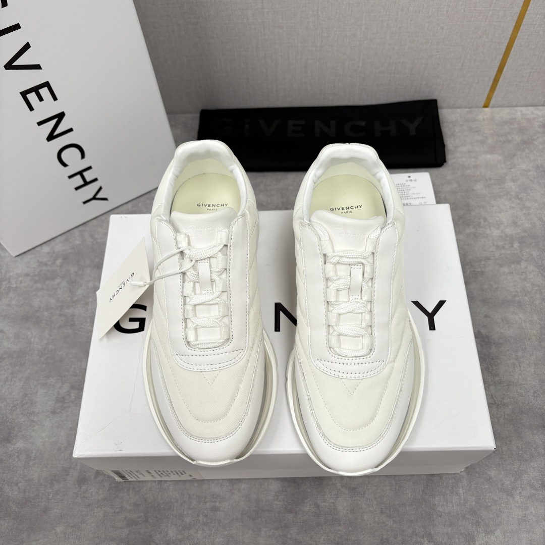 💋💍GVX 新品 Givench* 纪梵～希 Trainers 气垫绗缝运动鞋 鞋面精选优质皮革与哑光织