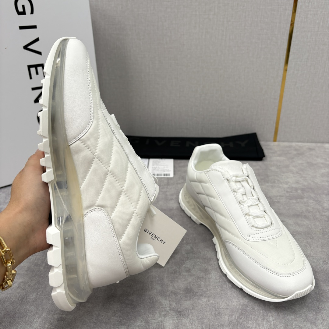💋💍GVX 新品 Givench* 纪梵～希 Trainers 气垫绗缝运动鞋 鞋面精选优质皮革与哑光织