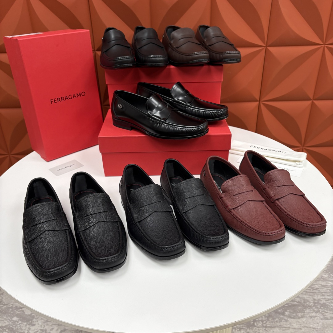 💋💍SF家 菲拉～ 新品GANCINI扣饰男士乐福鞋皮鞋 一脚蹬便鞋 官方 6700 这款牛皮乐福鞋以进