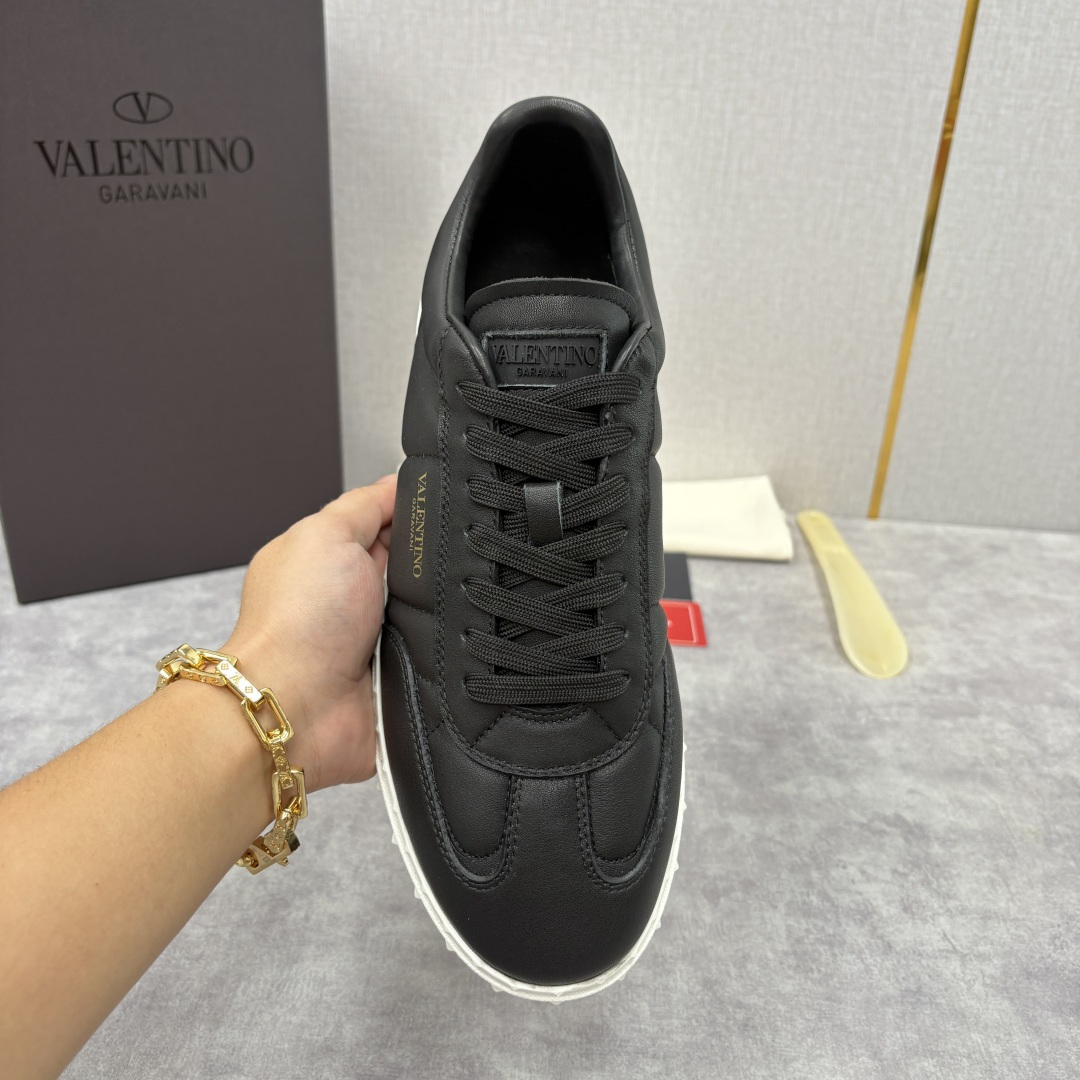 💋💍VT新品 VALENTIN* Garavan* 华伦～ 低帮运动鞋板鞋系列 鞋面采用高品质小牛皮材质