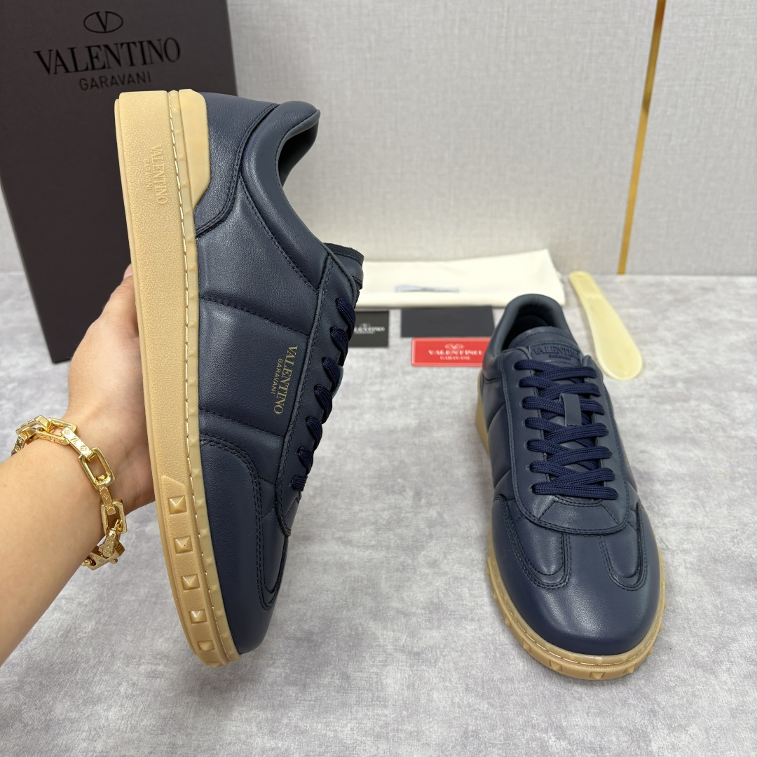 💋💍VT新品 VALENTIN* Garavan* 华伦～ 低帮运动鞋板鞋系列 鞋面采用高品质小牛皮材质