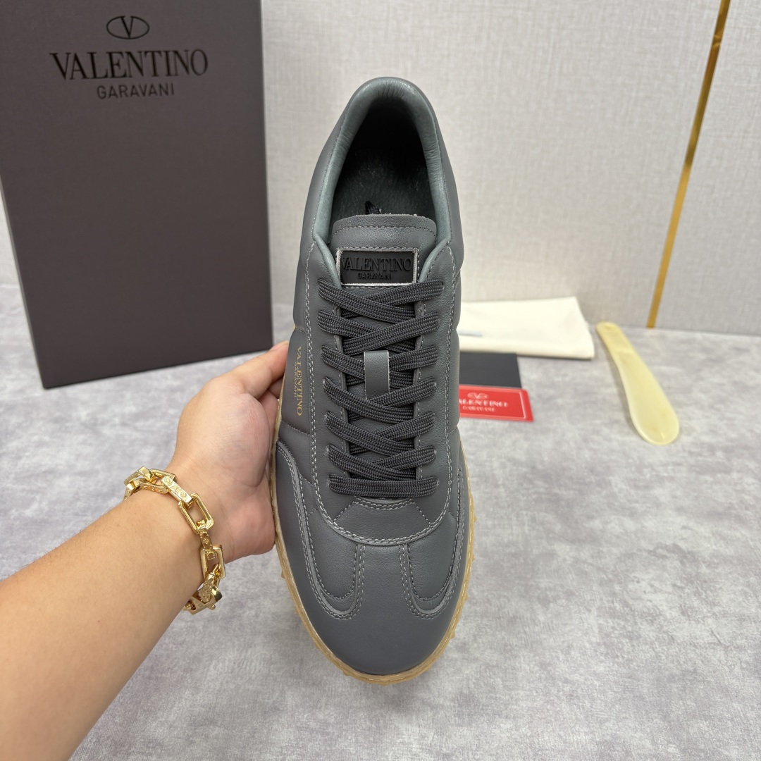 💋💍VT新品 VALENTIN* Garavan* 华伦～ 低帮运动鞋板鞋系列 鞋面采用高品质小牛皮材质