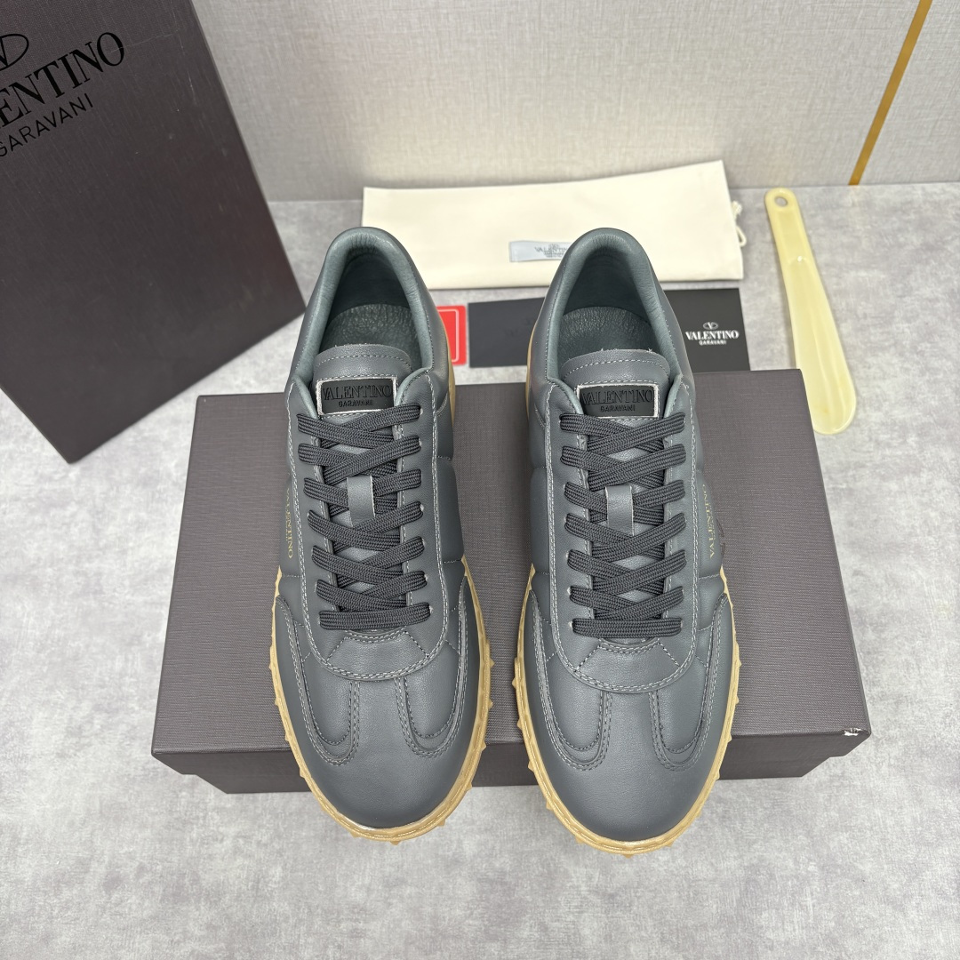 💋💍VT新品 VALENTIN* Garavan* 华伦～ 低帮运动鞋板鞋系列 鞋面采用高品质小牛皮材质