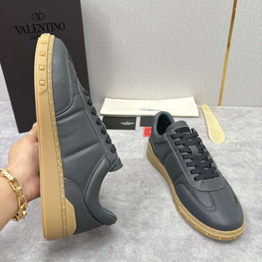 💋💍VT新品 VALENTIN* Garavan* 华伦～ 低帮运动鞋板鞋系列 鞋面采用高品质小牛皮材质