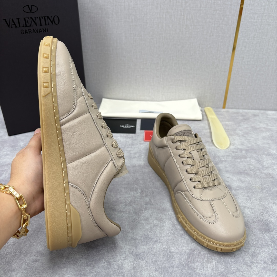 💋💍VT新品 VALENTIN* Garavan* 华伦～ 低帮运动鞋板鞋系列 鞋面采用高品质小牛皮材质