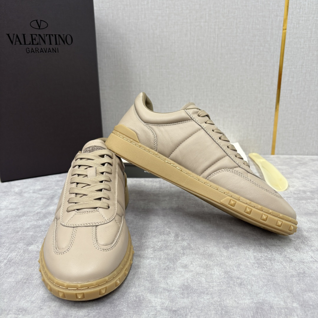 💋💍VT新品 VALENTIN* Garavan* 华伦～ 低帮运动鞋板鞋系列 鞋面采用高品质小牛皮材质