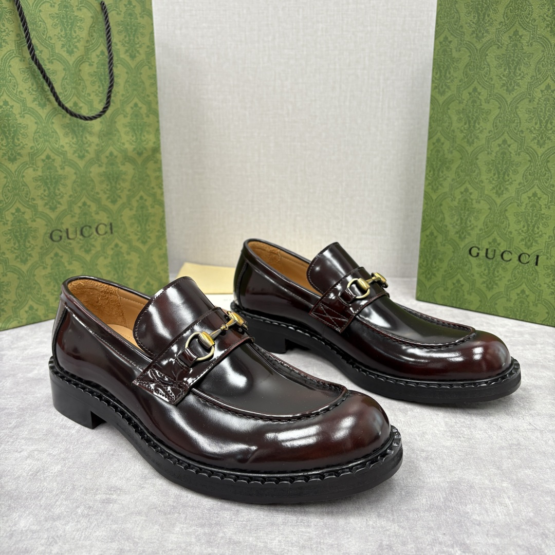 💋💍G家 GUCC* 新品男士马衔扣乐福鞋皮鞋 经典与时尚的交融 鞋面上的马衔扣，是古-驰经典符号的具象