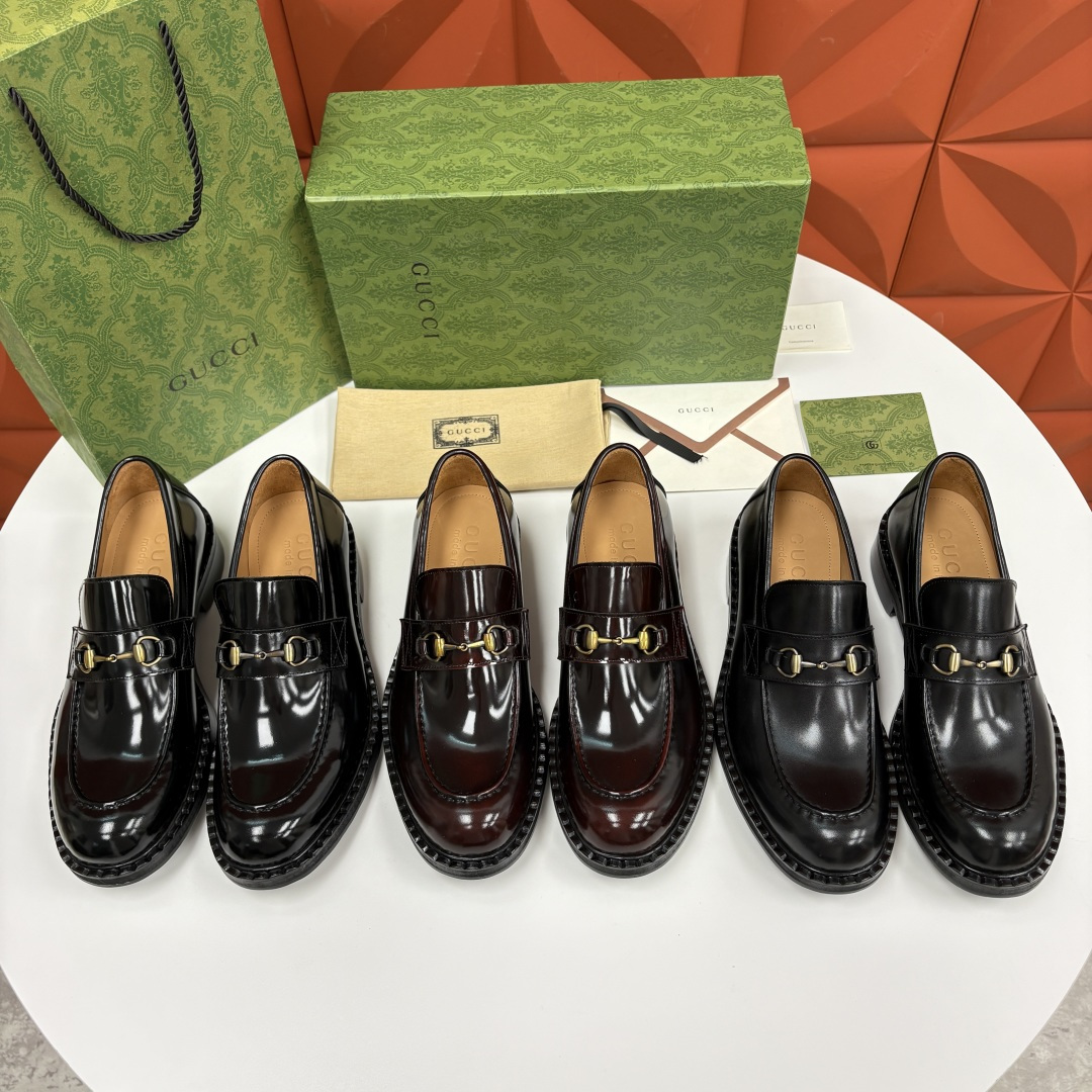 💋💍G家 GUCC* 新品男士马衔扣乐福鞋皮鞋 经典与时尚的交融 鞋面上的马衔扣，是古-驰经典符号的具象