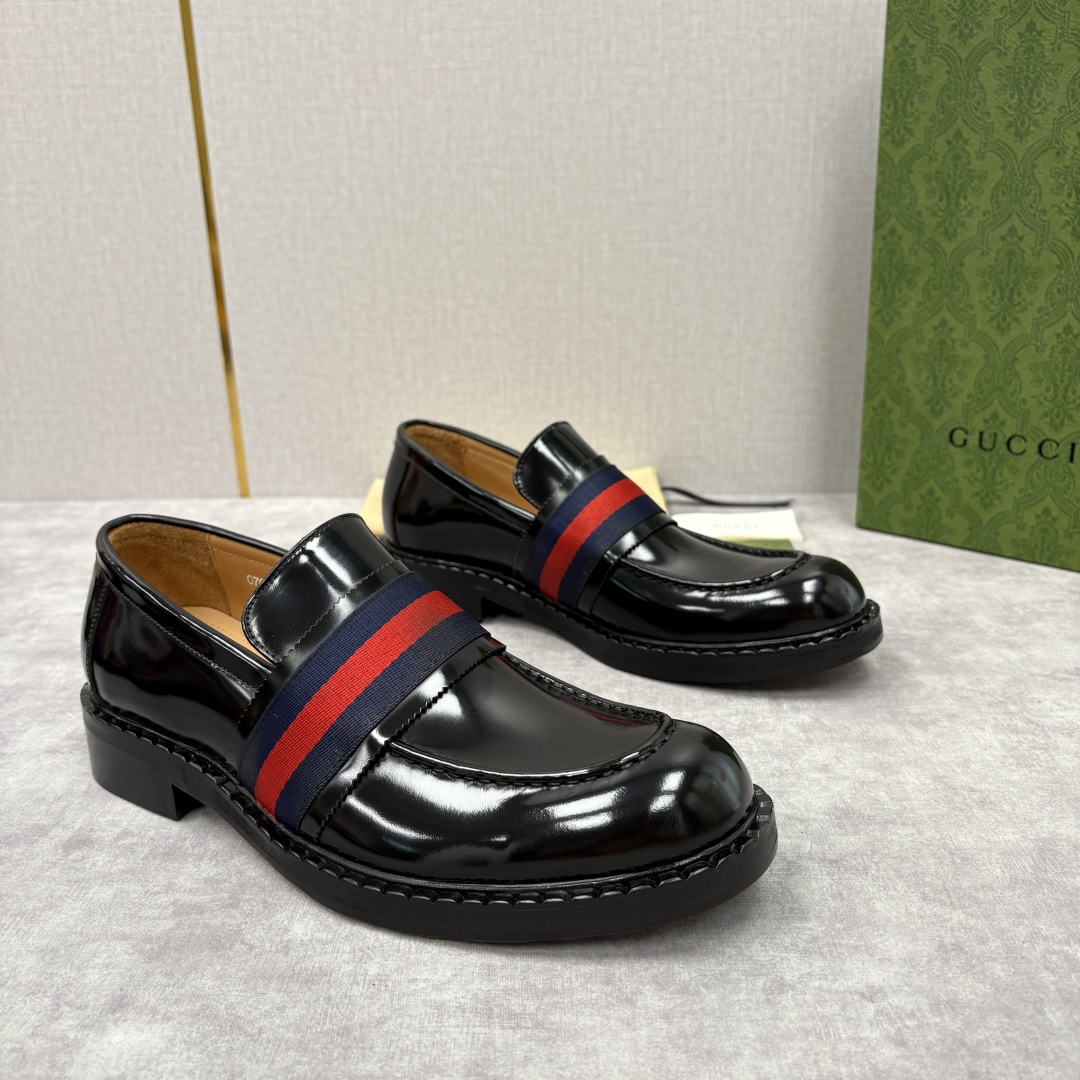 💋💍G家 GUCC* 新品男士织带乐福鞋皮鞋 经典织带系列，诠释多元时尚 采用进口开边珠亮皮/高丝光磨砂