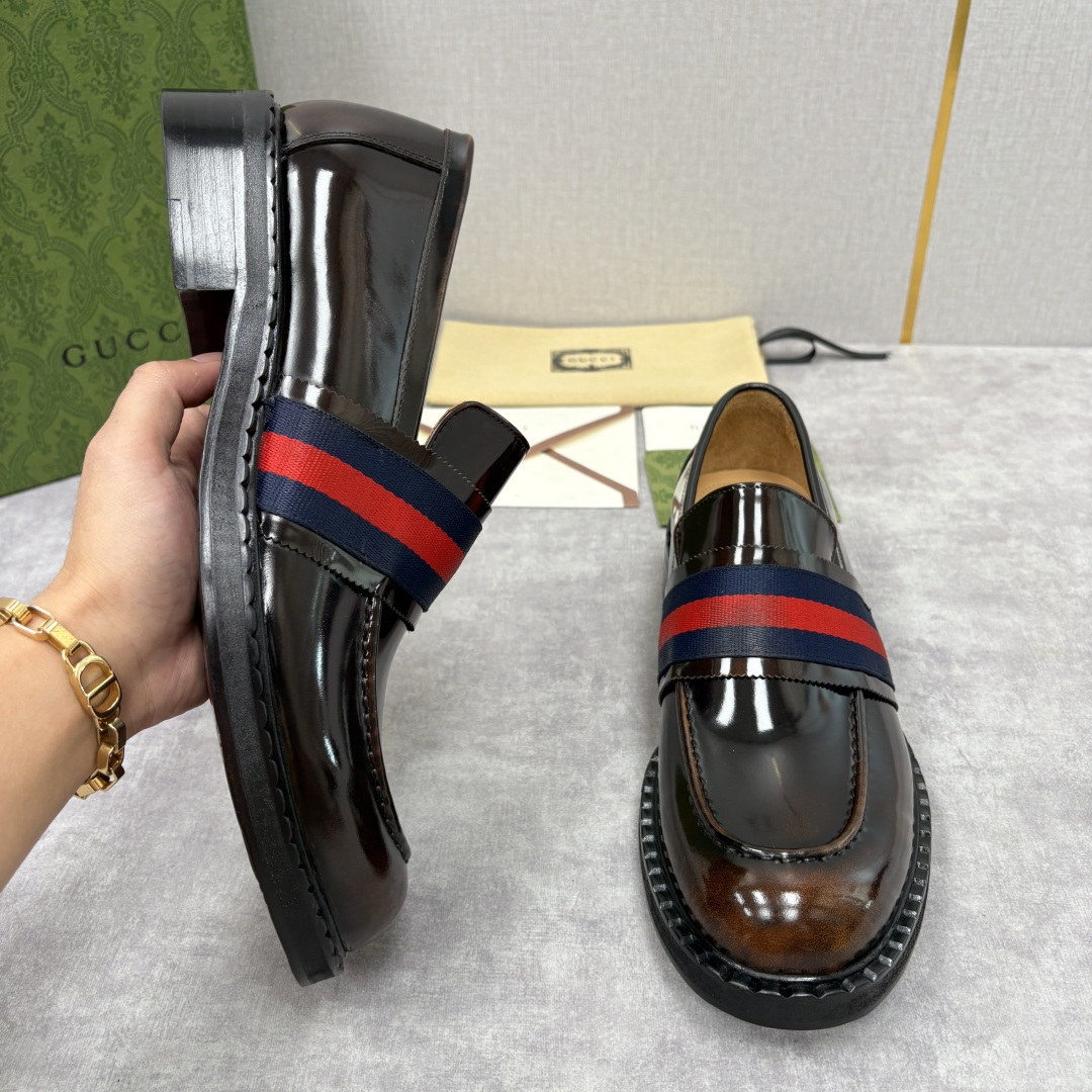 💋💍G家 GUCC* 新品男士织带乐福鞋皮鞋 经典织带系列，诠释多元时尚 采用进口开边珠亮皮/高丝光磨砂