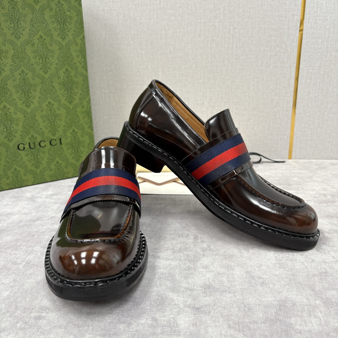 💋💍G家 GUCC* 新品男士织带乐福鞋皮鞋 经典织带系列，诠释多元时尚 采用进口开边珠亮皮/高丝光磨砂