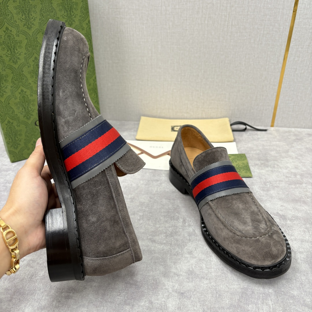 💋💍G家 GUCC* 新品男士织带乐福鞋皮鞋 经典织带系列，诠释多元时尚 采用进口开边珠亮皮/高丝光磨砂