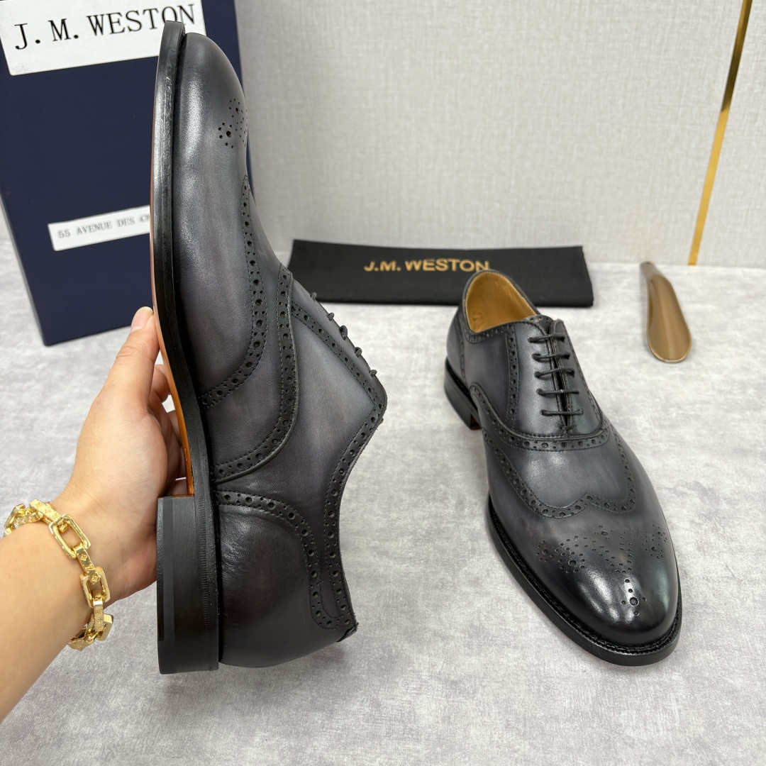 💋💍J.M.Westo*n 威士-顿 布洛克雕花男士正装鞋皮鞋 法国顶级皮鞋品牌 当法式奢品匠艺邂逅布洛