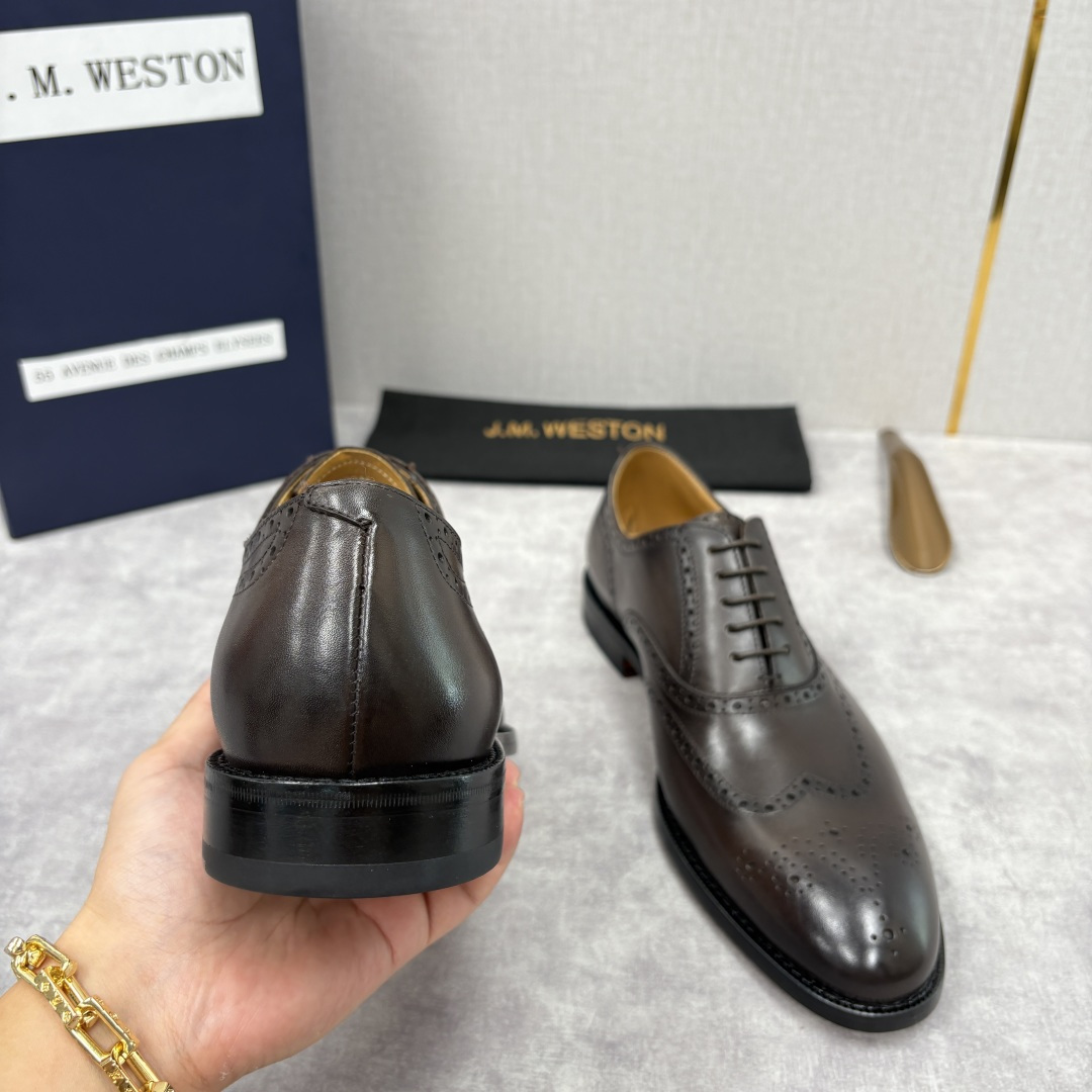 💋💍J.M.Westo*n 威士-顿 布洛克雕花男士正装鞋皮鞋 法国顶级皮鞋品牌 当法式奢品匠艺邂逅布洛