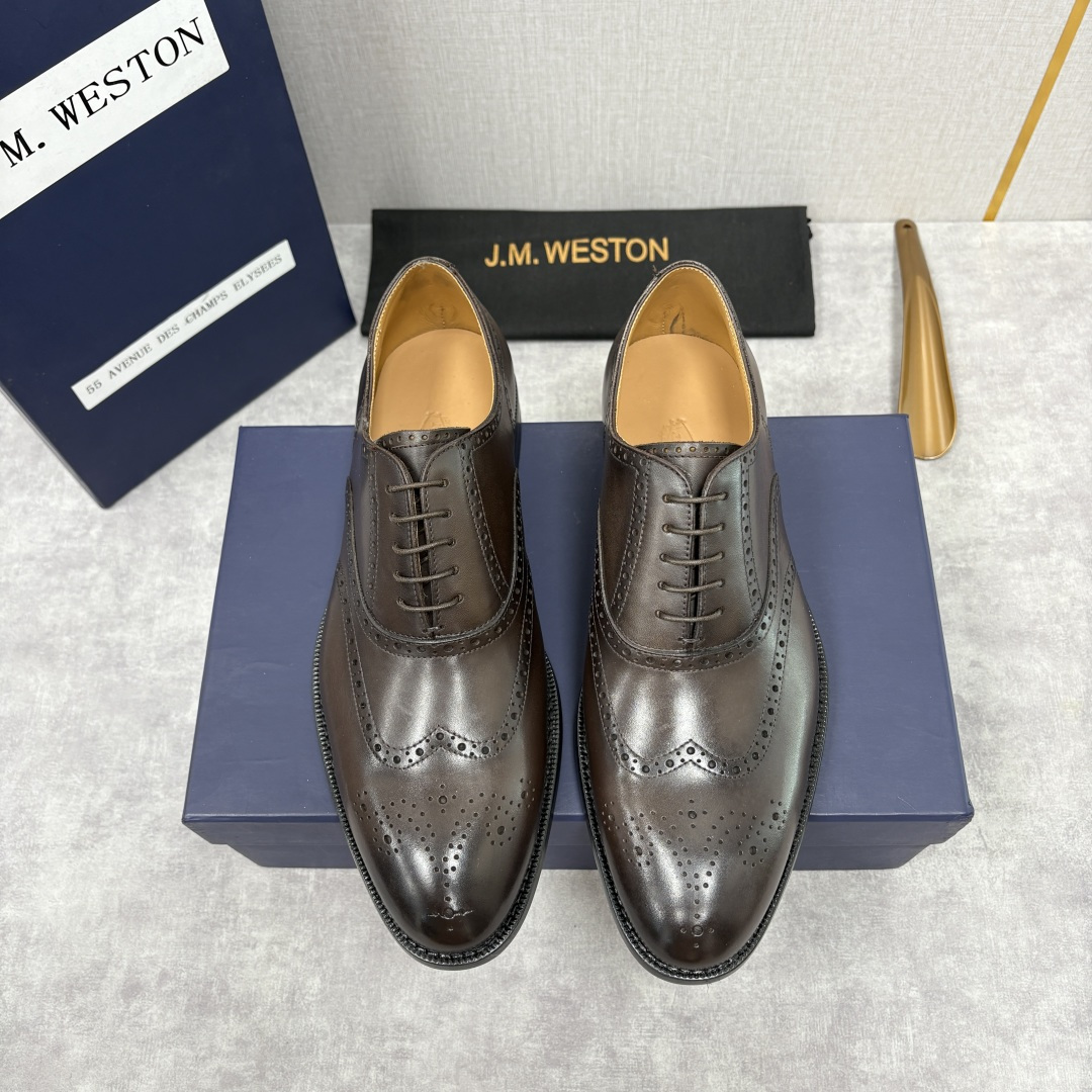 💋💍J.M.Westo*n 威士-顿 布洛克雕花男士正装鞋皮鞋 法国顶级皮鞋品牌 当法式奢品匠艺邂逅布洛