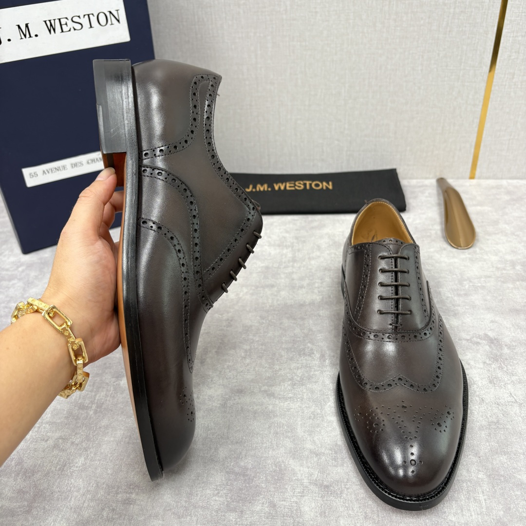 💋💍J.M.Westo*n 威士-顿 布洛克雕花男士正装鞋皮鞋 法国顶级皮鞋品牌 当法式奢品匠艺邂逅布洛