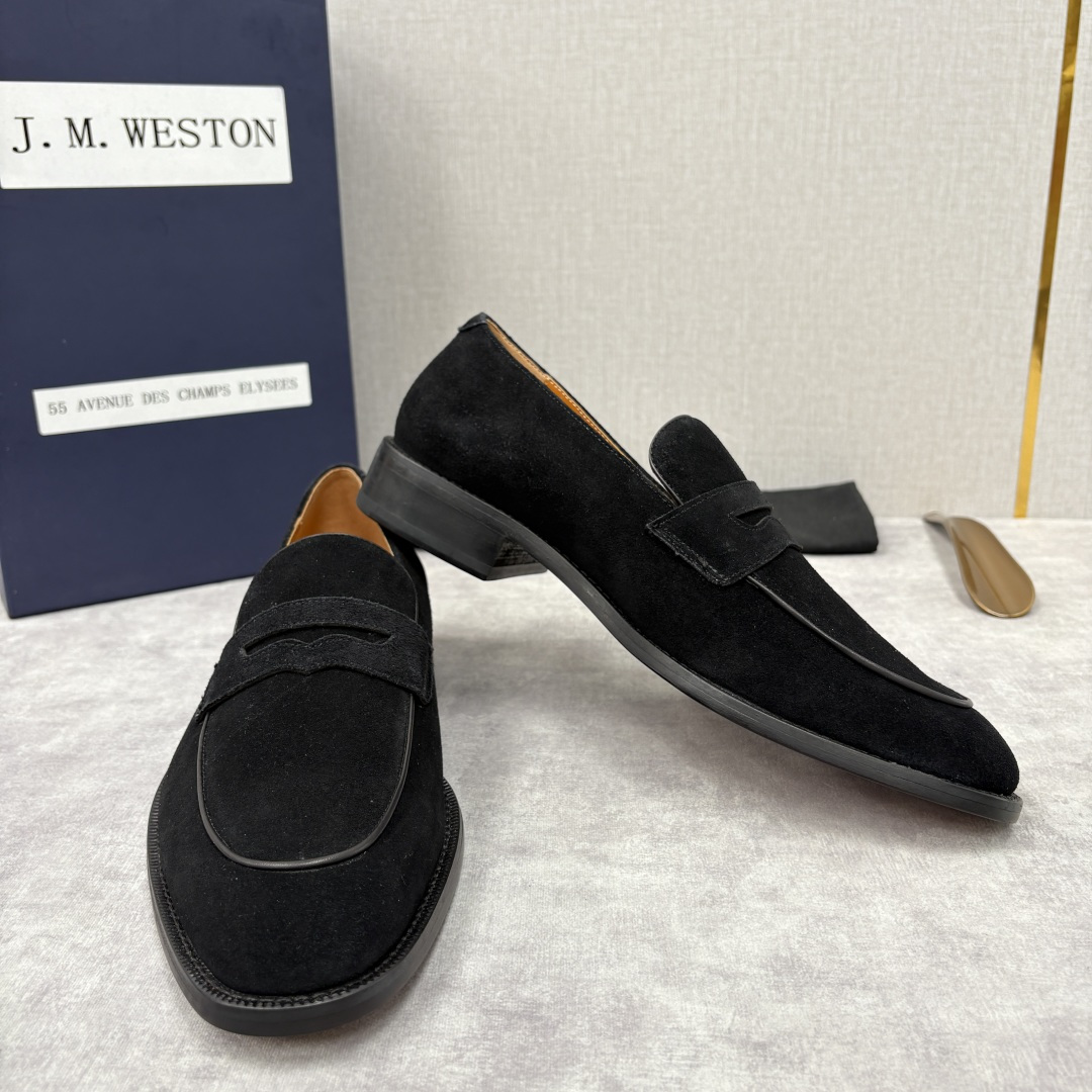 💋💍J.M.Westo*n 威士-顿 男士乐福鞋正装鞋皮鞋 法国顶级皮鞋品牌。精选意大利顶级小牛皮/高丝