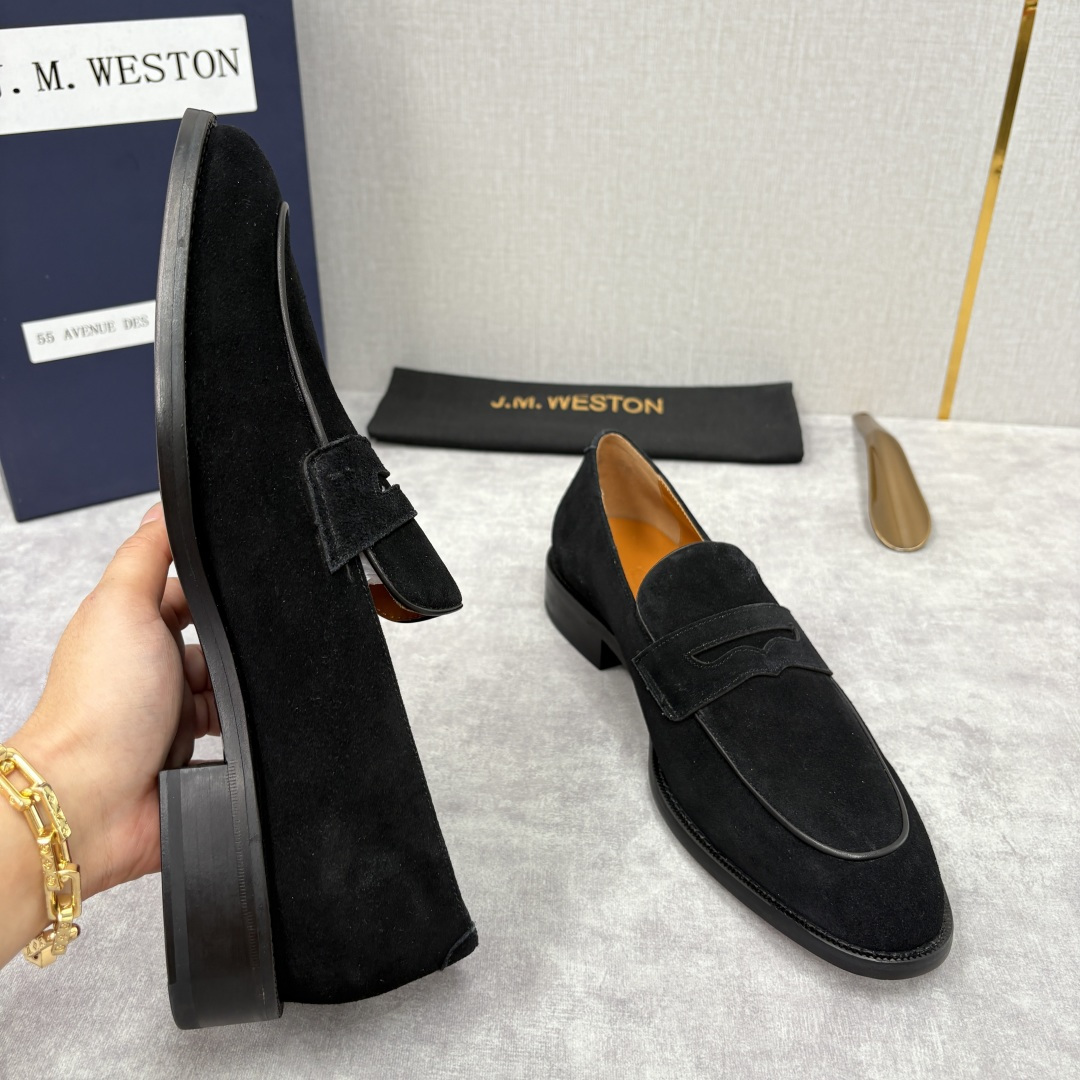 💋💍J.M.Westo*n 威士-顿 男士乐福鞋正装鞋皮鞋 法国顶级皮鞋品牌。精选意大利顶级小牛皮/高丝