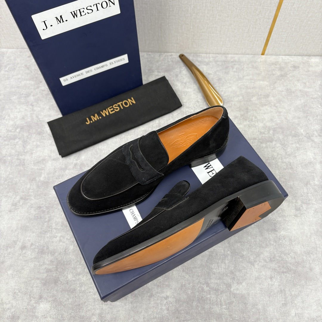 💋💍J.M.Westo*n 威士-顿 男士乐福鞋正装鞋皮鞋 法国顶级皮鞋品牌。精选意大利顶级小牛皮/高丝