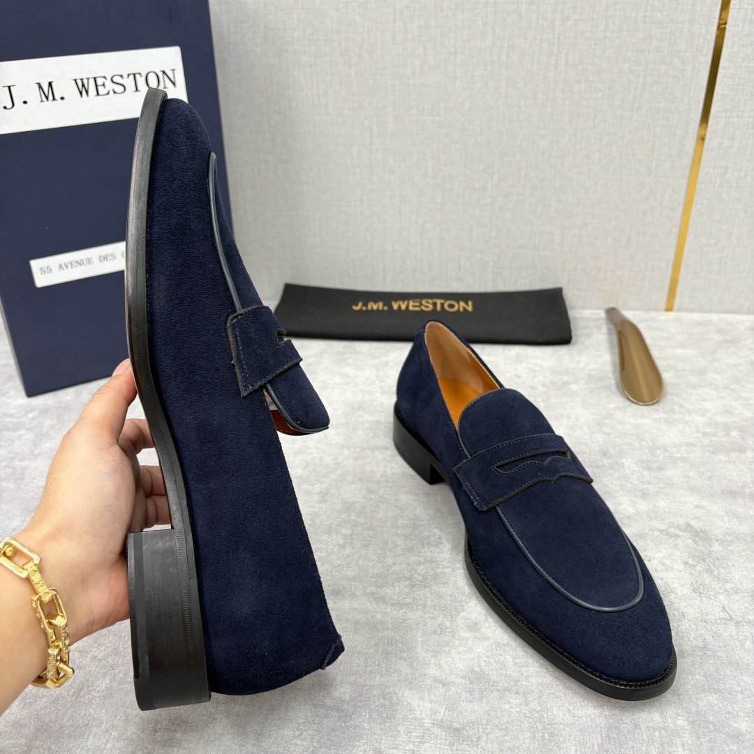 💋💍J.M.Westo*n 威士-顿 男士乐福鞋正装鞋皮鞋 法国顶级皮鞋品牌。精选意大利顶级小牛皮/高丝