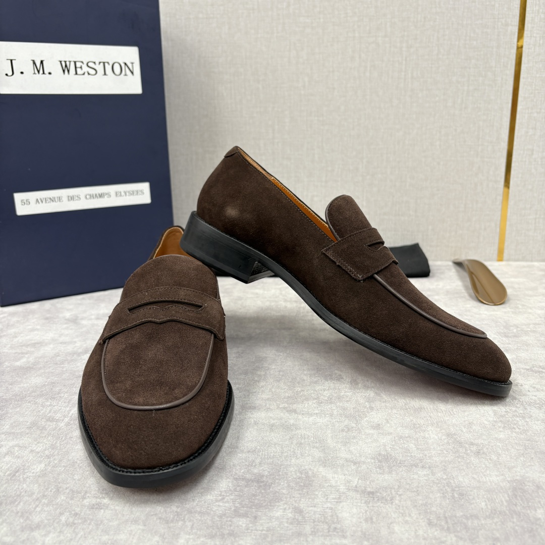 💋💍J.M.Westo*n 威士-顿 男士乐福鞋正装鞋皮鞋 法国顶级皮鞋品牌。精选意大利顶级小牛皮/高丝