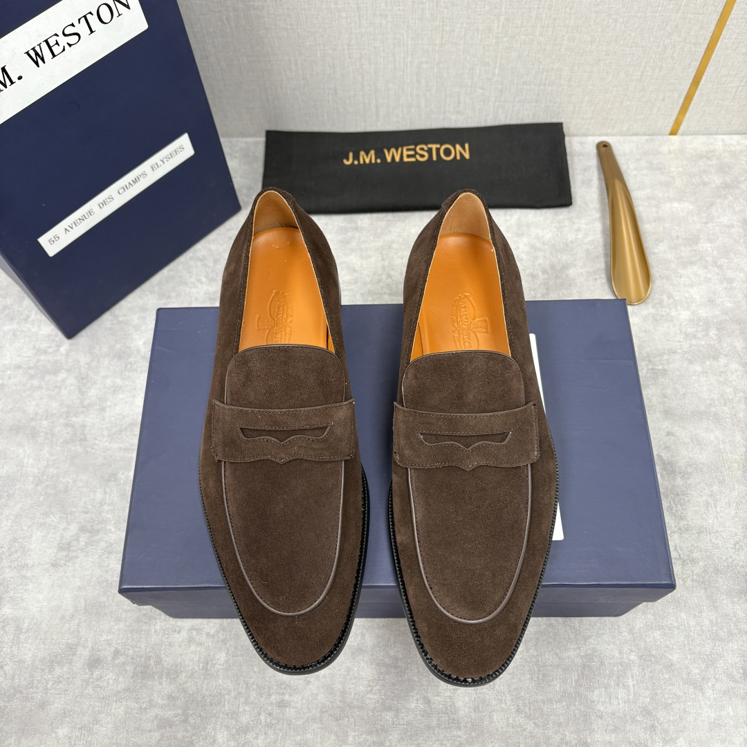 💋💍J.M.Westo*n 威士-顿 男士乐福鞋正装鞋皮鞋 法国顶级皮鞋品牌。精选意大利顶级小牛皮/高丝