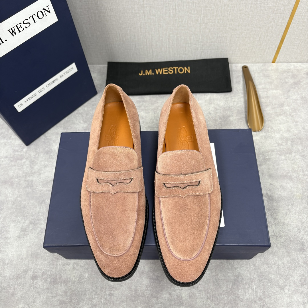 💋💍J.M.Westo*n 威士-顿 男士乐福鞋正装鞋皮鞋 法国顶级皮鞋品牌。精选意大利顶级小牛皮/高丝