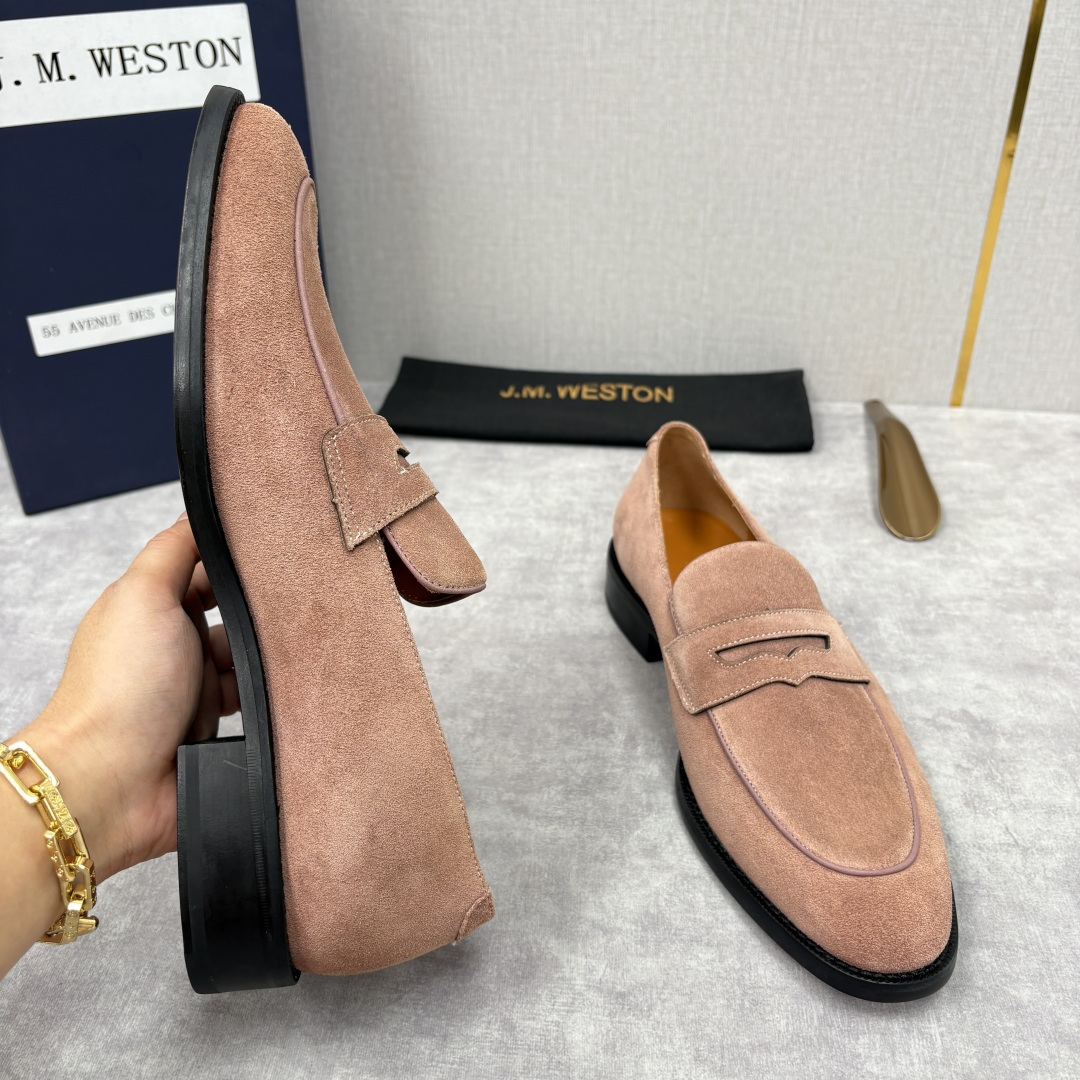 💋💍J.M.Westo*n 威士-顿 男士乐福鞋正装鞋皮鞋 法国顶级皮鞋品牌。精选意大利顶级小牛皮/高丝