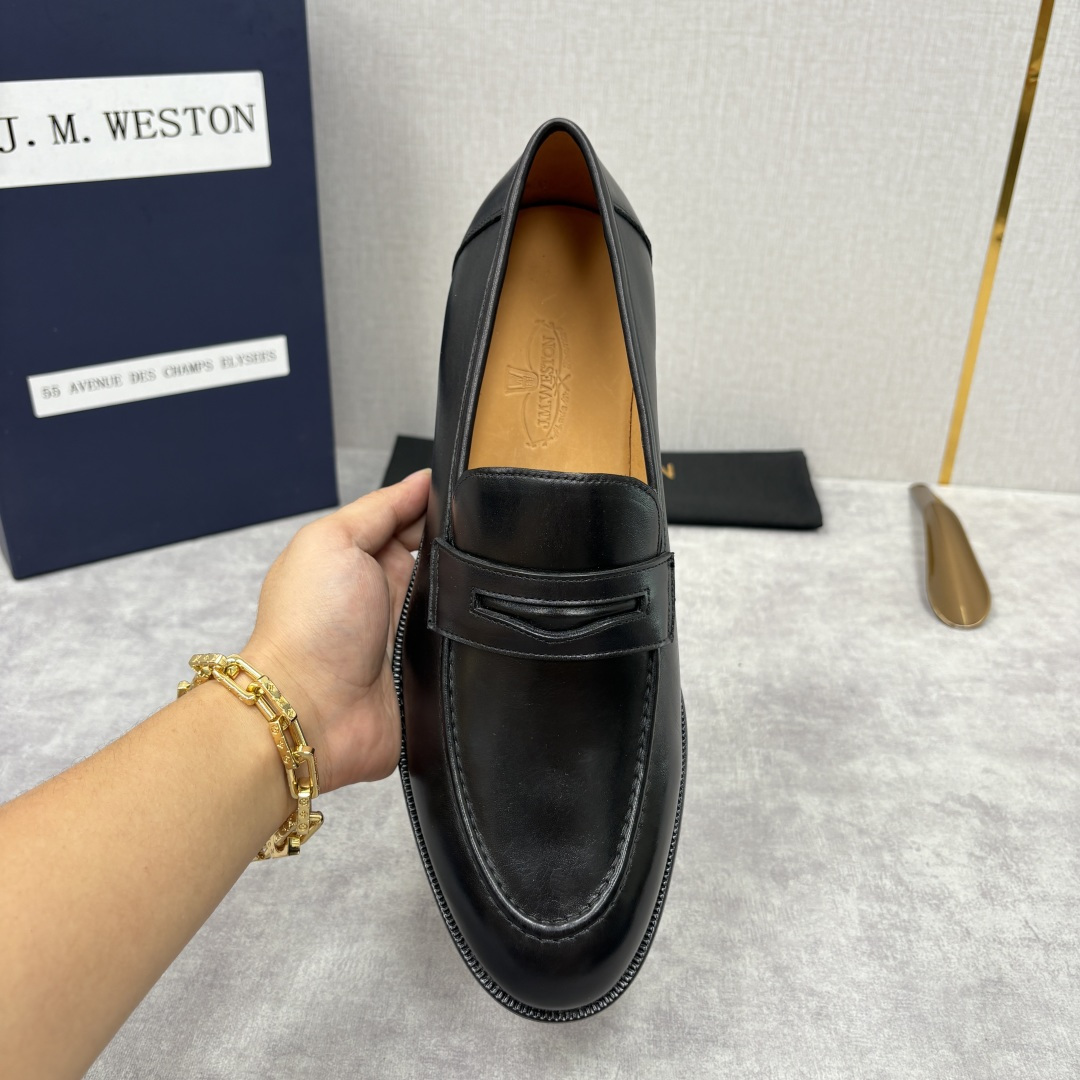 💋💍J.M.Westo*n 威士-顿 男士乐福鞋正装鞋皮鞋 法国顶级皮鞋品牌。精选意大利顶级小牛皮/高丝