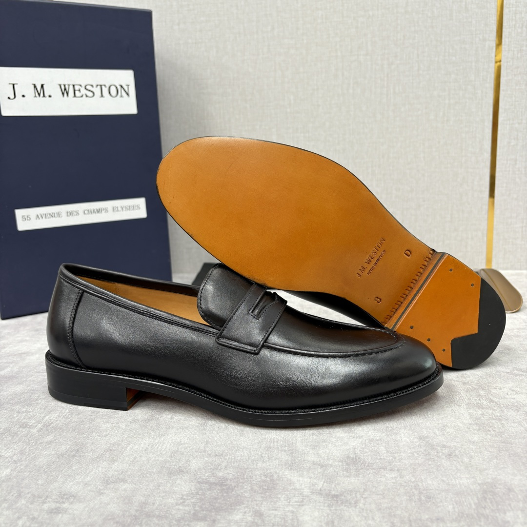 💋💍J.M.Westo*n 威士-顿 男士乐福鞋正装鞋皮鞋 法国顶级皮鞋品牌。精选意大利顶级小牛皮/高丝