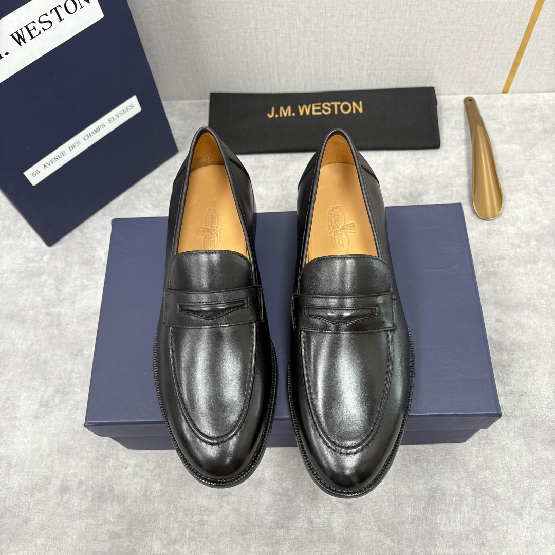 💋💍J.M.Westo*n 威士-顿 男士乐福鞋正装鞋皮鞋 法国顶级皮鞋品牌。精选意大利顶级小牛皮/高丝