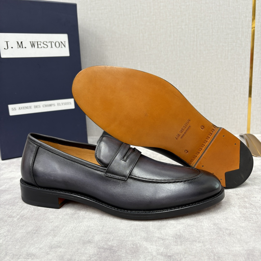 💋💍J.M.Westo*n 威士-顿 男士乐福鞋正装鞋皮鞋 法国顶级皮鞋品牌。精选意大利顶级小牛皮/高丝