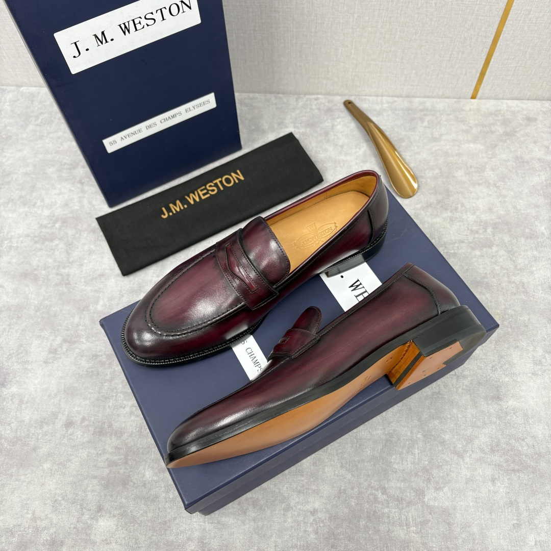 💋💍J.M.Westo*n 威士-顿 男士乐福鞋正装鞋皮鞋 法国顶级皮鞋品牌。精选意大利顶级小牛皮/高丝