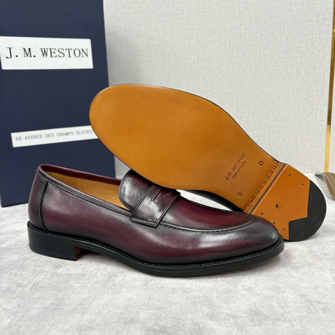 💋💍J.M.Westo*n 威士-顿 男士乐福鞋正装鞋皮鞋 法国顶级皮鞋品牌。精选意大利顶级小牛皮/高丝