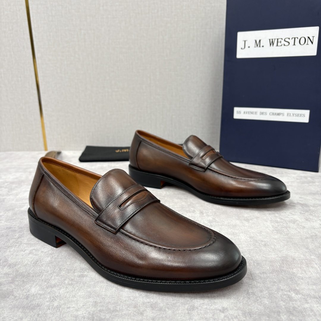 💋💍J.M.Westo*n 威士-顿 男士乐福鞋正装鞋皮鞋 法国顶级皮鞋品牌。精选意大利顶级小牛皮/高丝