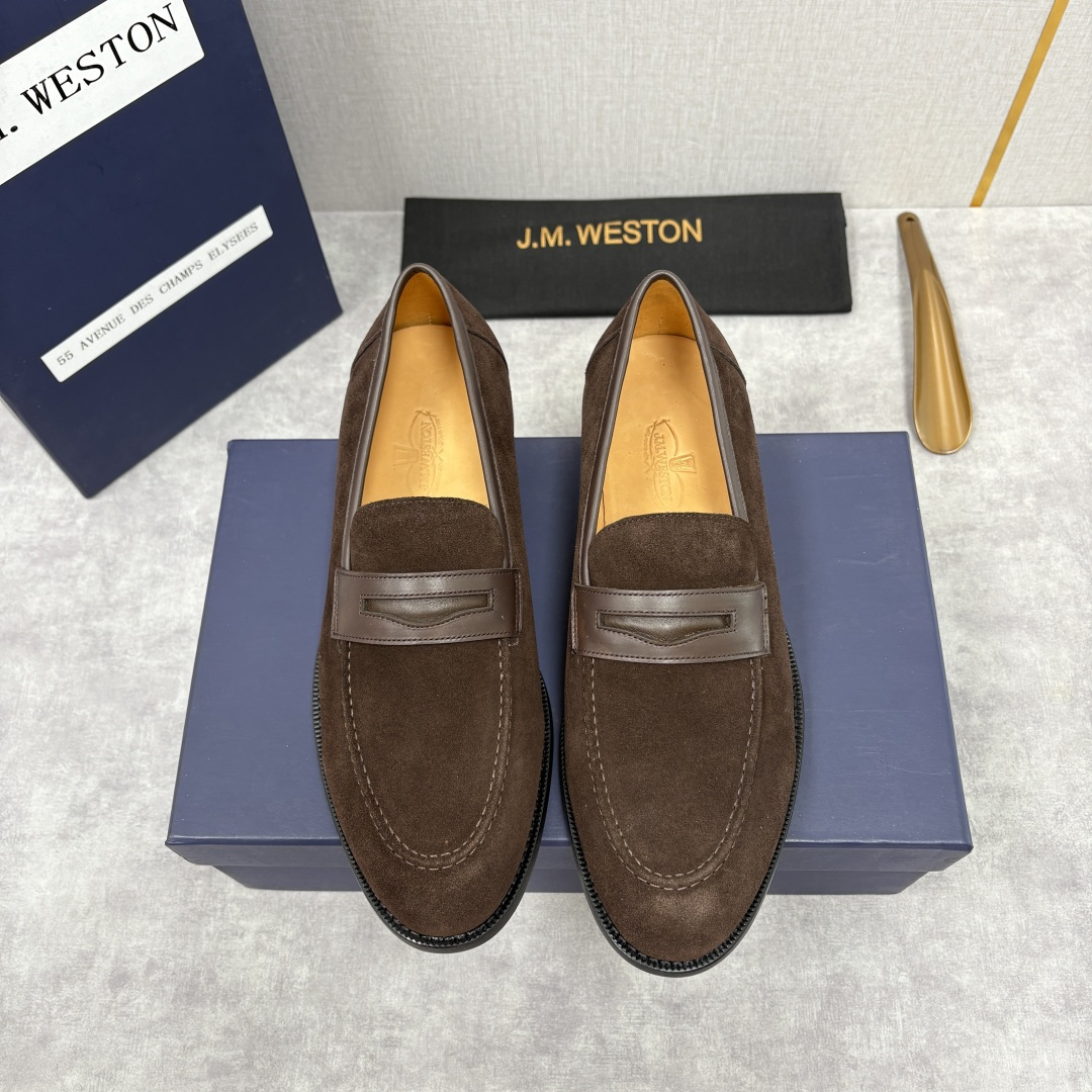 💋💍J.M.Westo*n 威士-顿 男士乐福鞋正装鞋皮鞋 法国顶级皮鞋品牌。精选意大利顶级小牛皮/高丝