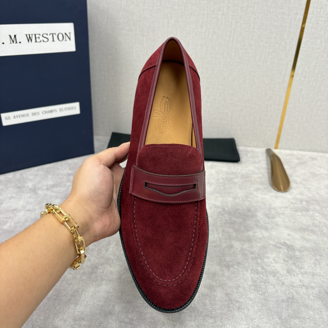 💋💍J.M.Westo*n 威士-顿 男士乐福鞋正装鞋皮鞋 法国顶级皮鞋品牌。精选意大利顶级小牛皮/高丝