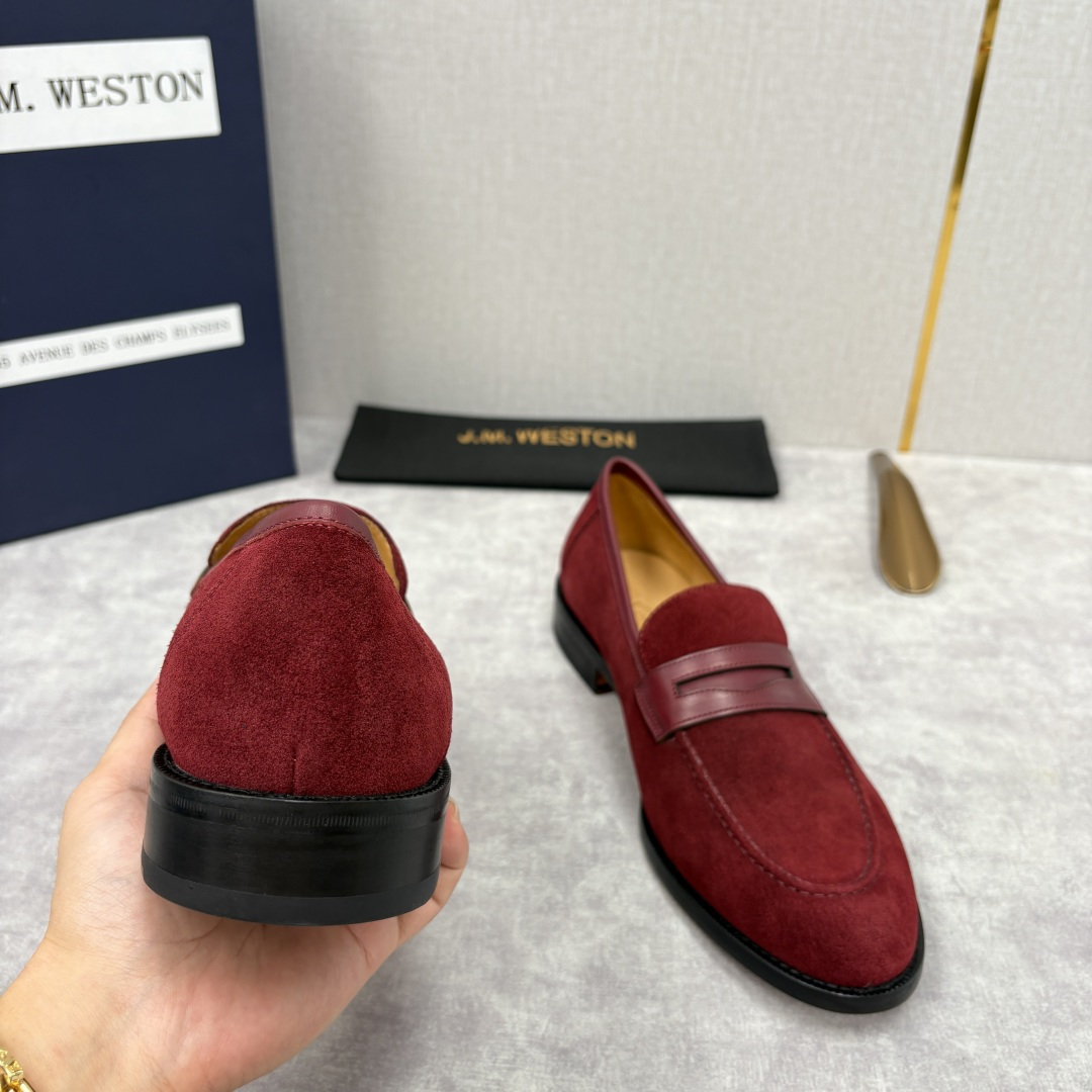 💋💍J.M.Westo*n 威士-顿 男士乐福鞋正装鞋皮鞋 法国顶级皮鞋品牌。精选意大利顶级小牛皮/高丝