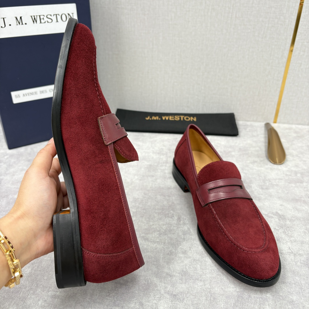 💋💍J.M.Westo*n 威士-顿 男士乐福鞋正装鞋皮鞋 法国顶级皮鞋品牌。精选意大利顶级小牛皮/高丝