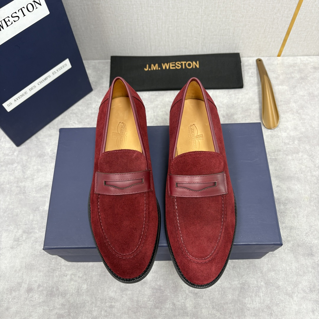 💋💍J.M.Westo*n 威士-顿 男士乐福鞋正装鞋皮鞋 法国顶级皮鞋品牌。精选意大利顶级小牛皮/高丝